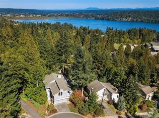 17610 NE 29th St, Redmond, WA 98052