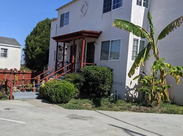 2202 Chatsworth Blvd, San Diego, CA 92106