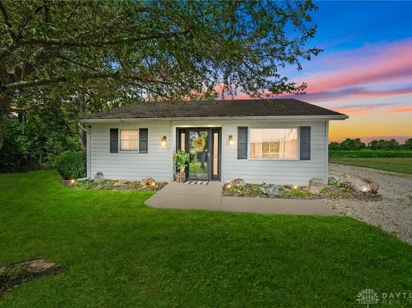 300 N Sayers Rd, Troy, OH 45373