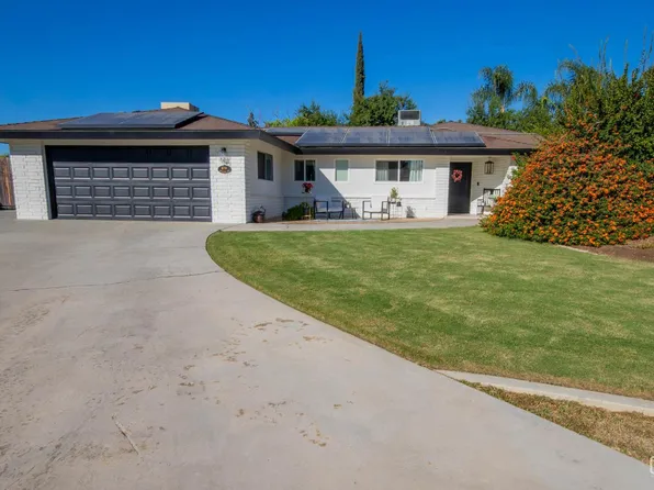 6719 Bridgeport Ln, Bakersfield, CA 93309
