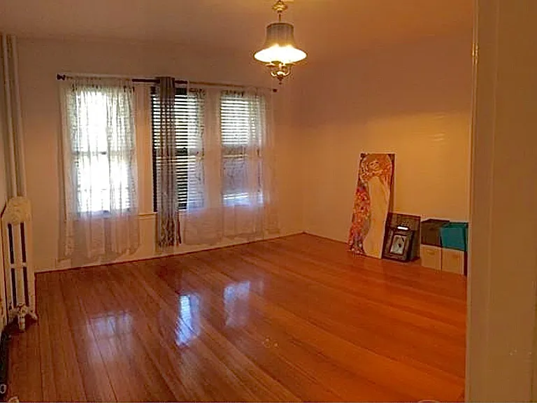 67 Greenleaf Ave #1 — Photo 4