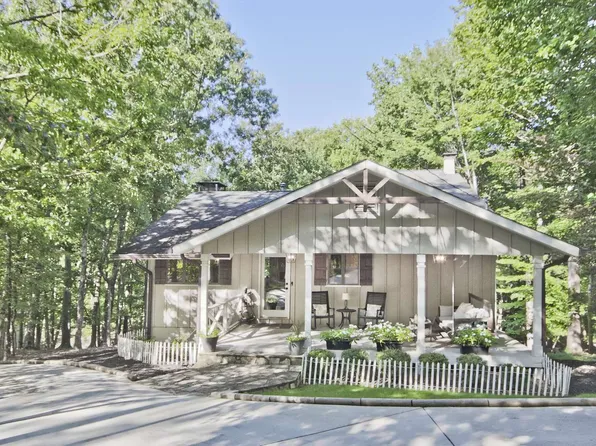 44 Long Swamp Ct, Jasper, GA 30143