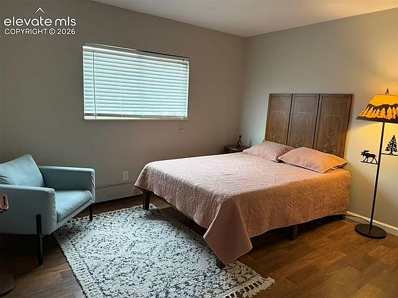 5th image of 2809 King St