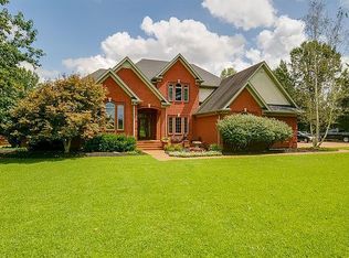611 Gwynn Ln, Lebanon, TN 37087