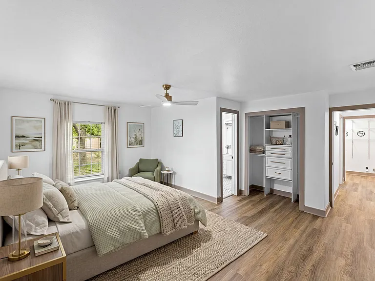 250 Koehler Ct — Photo 11