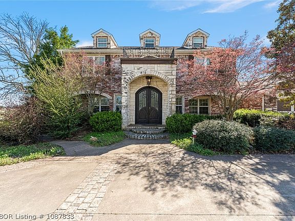 4th image of 9714 Moody Rd