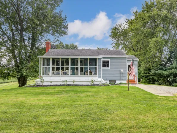 6814 White Chapel Rd SE, Heath, OH 43056