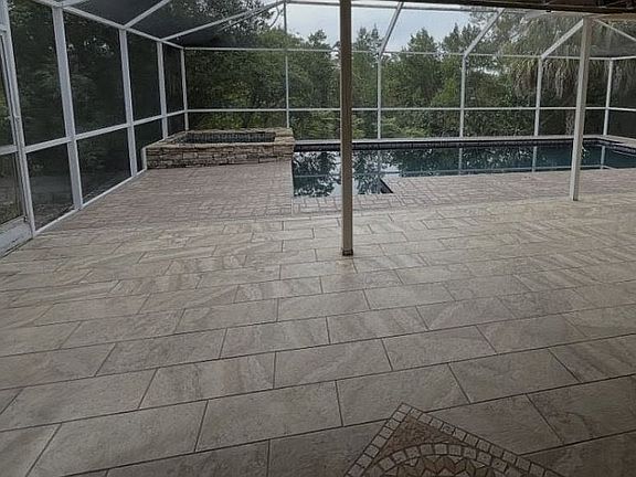 4th image of 5137 Montford Cir