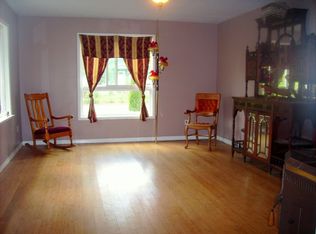 384 14th St, Washougal, WA 98671