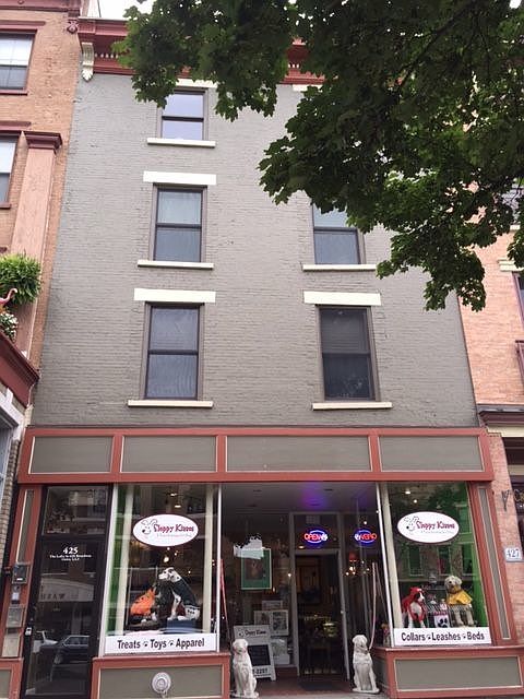 Building Photo