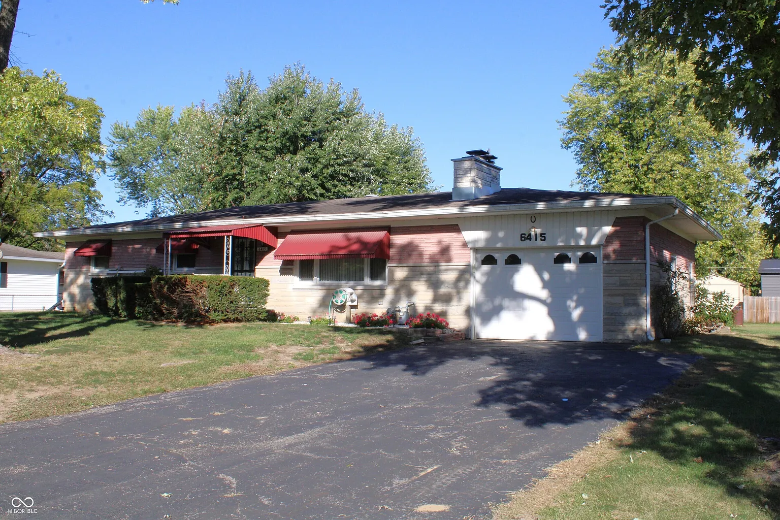 6415 Maple Lawn Rd photo 1
