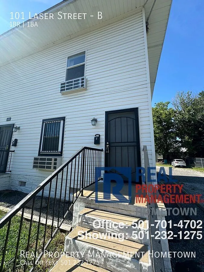 1 Bed 1 Bath Apartment less the 5 Minutes from Oaklawn! — Photo 2