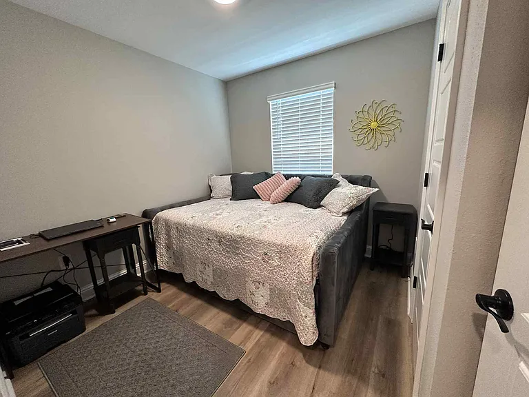 145 Coral Breeze Dr — Photo 21