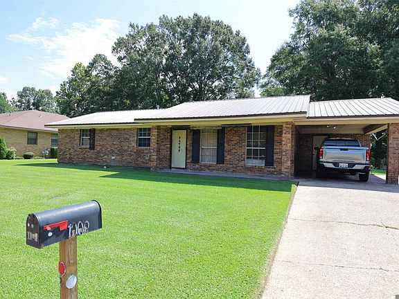 2nd image of 1009 Lotus Dr