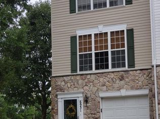 6931 Gourock Ct, Alexandria, VA 22315