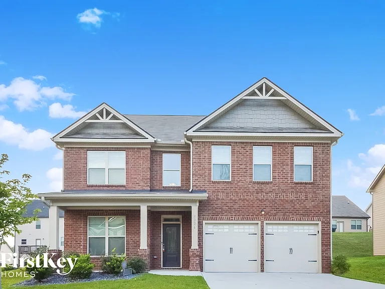 1226 Brookstone Cir — Photo 1