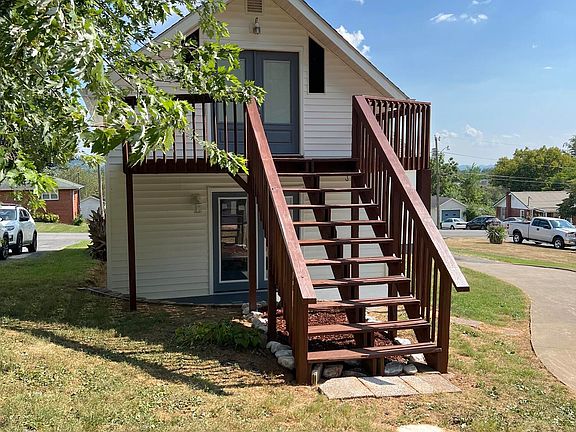 5th image of 3328 Lightwood St