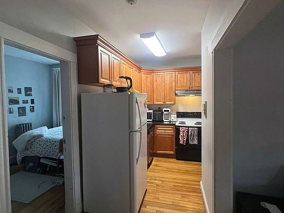 3rd image of 45 Ashford St APT 16