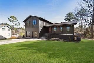 2nd image of 3689 Donavan Ct