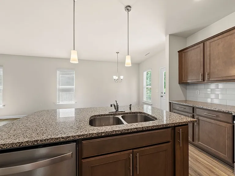 82 Whitesell Way — Photo 11