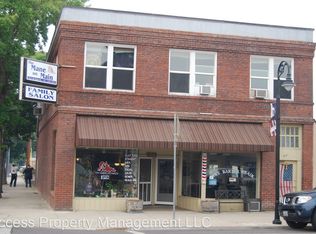 207 W Main St APT 2, Eagle Pt, OR 97524