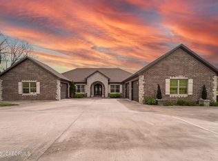 5105 Coventry Waye, Jefferson City, MO 65101