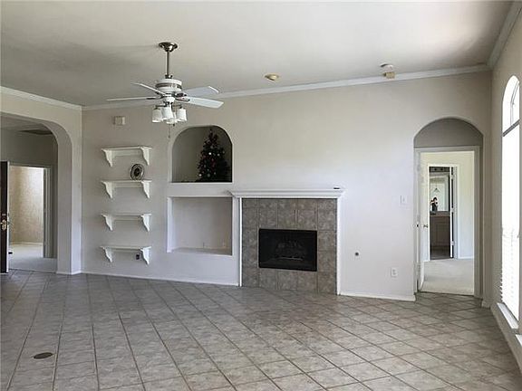 3rd image of 2949 Cheshire Way