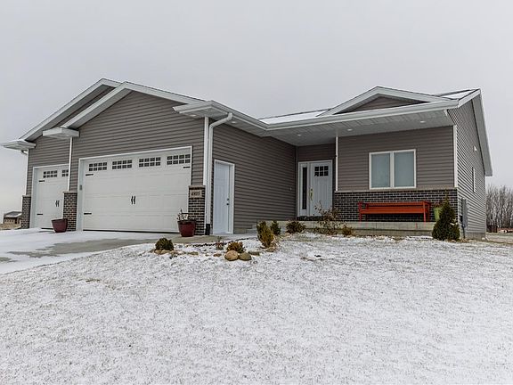 2nd image of 4805 Wild Flower Ln
