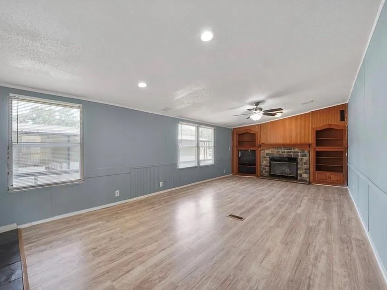 15750 W Relza Dr — Photo 8