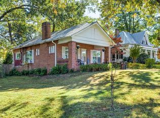 910 Park St, Gainesville, GA 30501