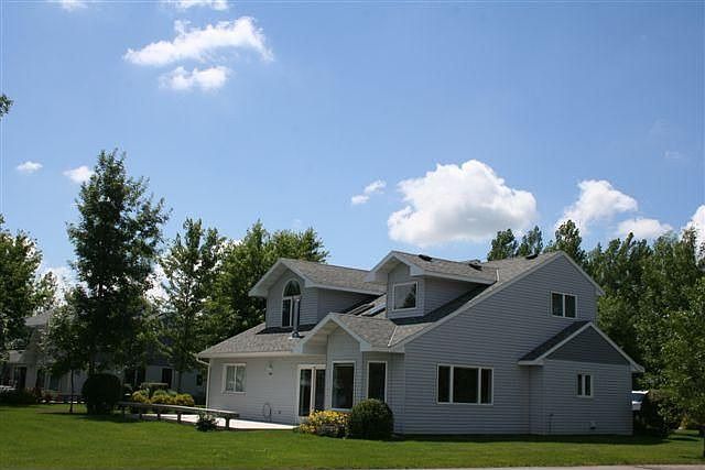 2nd image of 47998 Dunvilla Ln