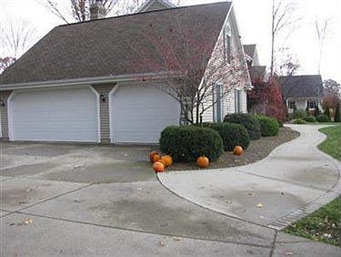 3rd image of 2008 Pearce Cir