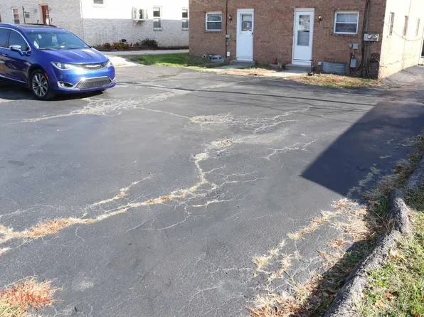 418 Glenwood Rd, Rossford, OH 43460