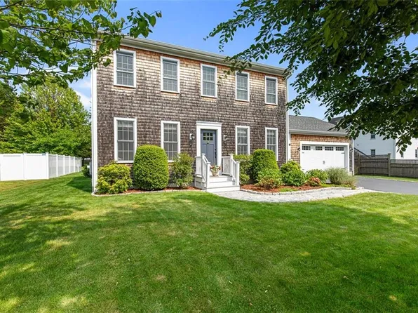 23 South St, Barrington, RI 02806