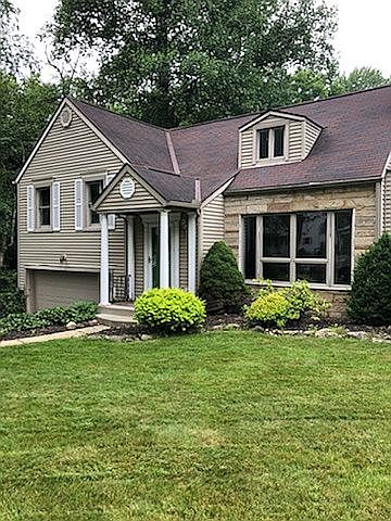 1st image of 2810 S Park Dr