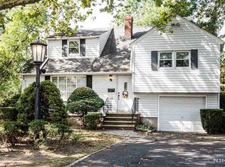 724 Asbury St, New Milford, NJ 07646