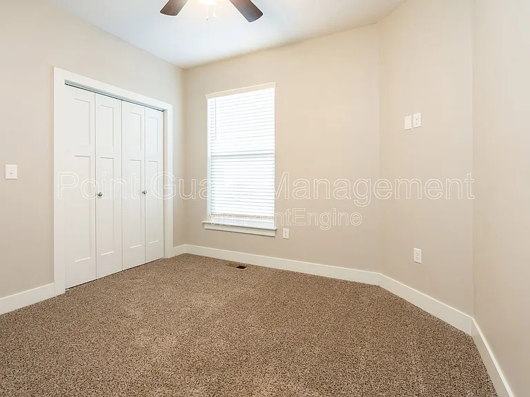 331 N 127th St E #305 — Photo 15