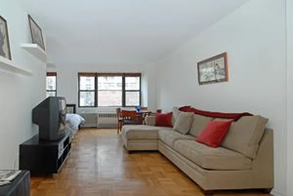 Sold by Douglas Elliman | media 14