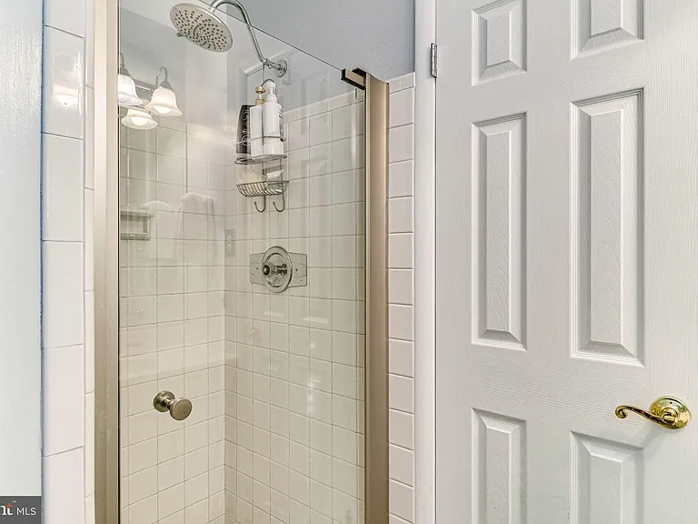 6519 Engel Dr — Photo 37