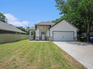 918 E Elm St, Hillsboro, TX 76645