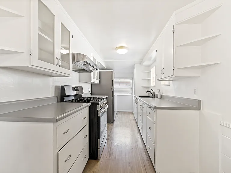 2123 Crescent Ave #1/2 — Photo 6