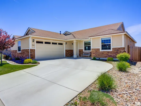 751 E Cottage Loop, Gardnerville, NV 89460