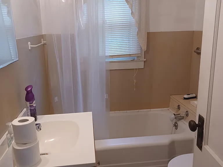 701 Circleview Dr — Photo 7