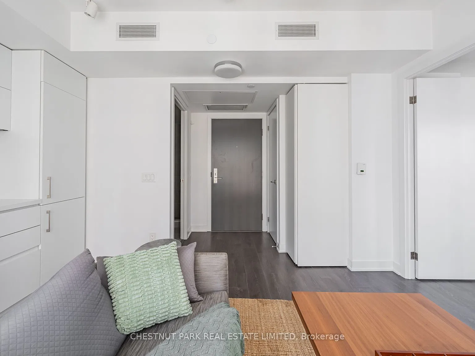 1 bed, $2,700 — Photo 3