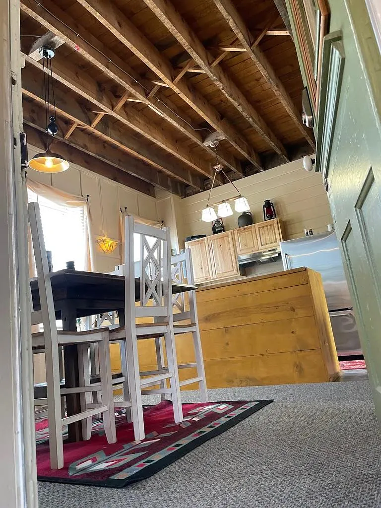 2 bed, 1740 sqft, $1,500 — Photo 4