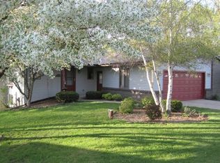 8347 N Stone Farm Rd, Edgerton, WI 53534