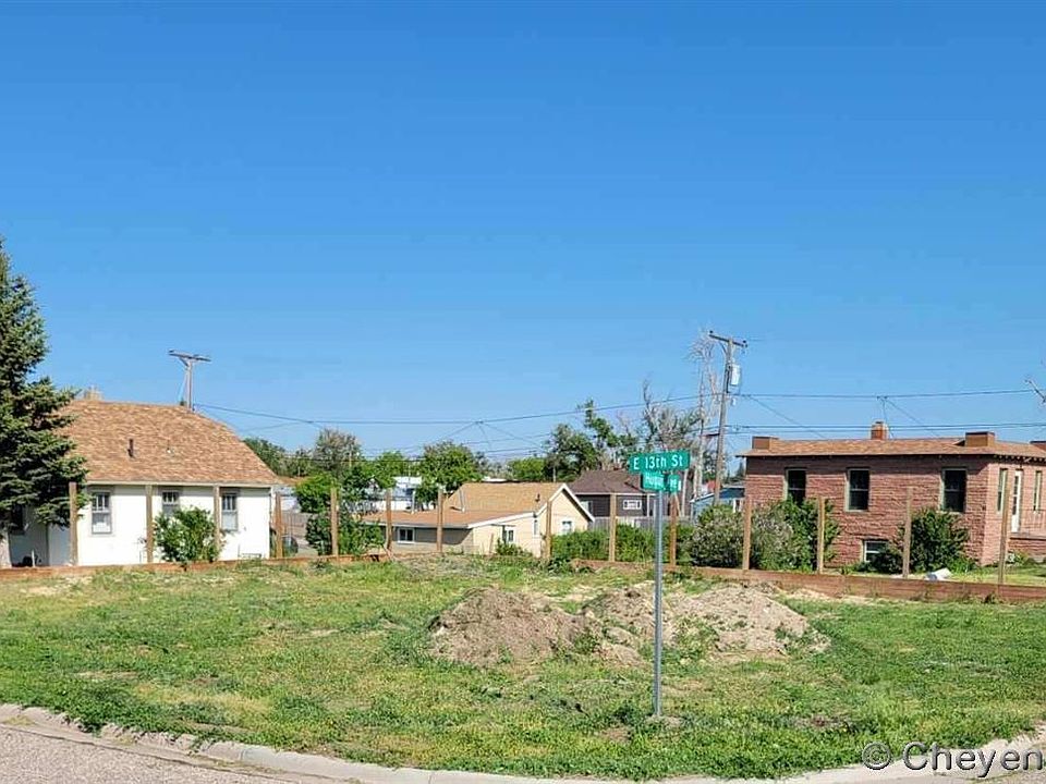2nd image of 1221 Hugur Ave