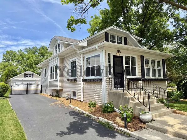 376 Hill Ave, Glen Ellyn, IL 60137