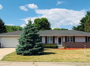 2325 Browning Dr, Janesville, WI 53546