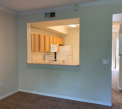 5th image of 4980 Baraldi Cir #203